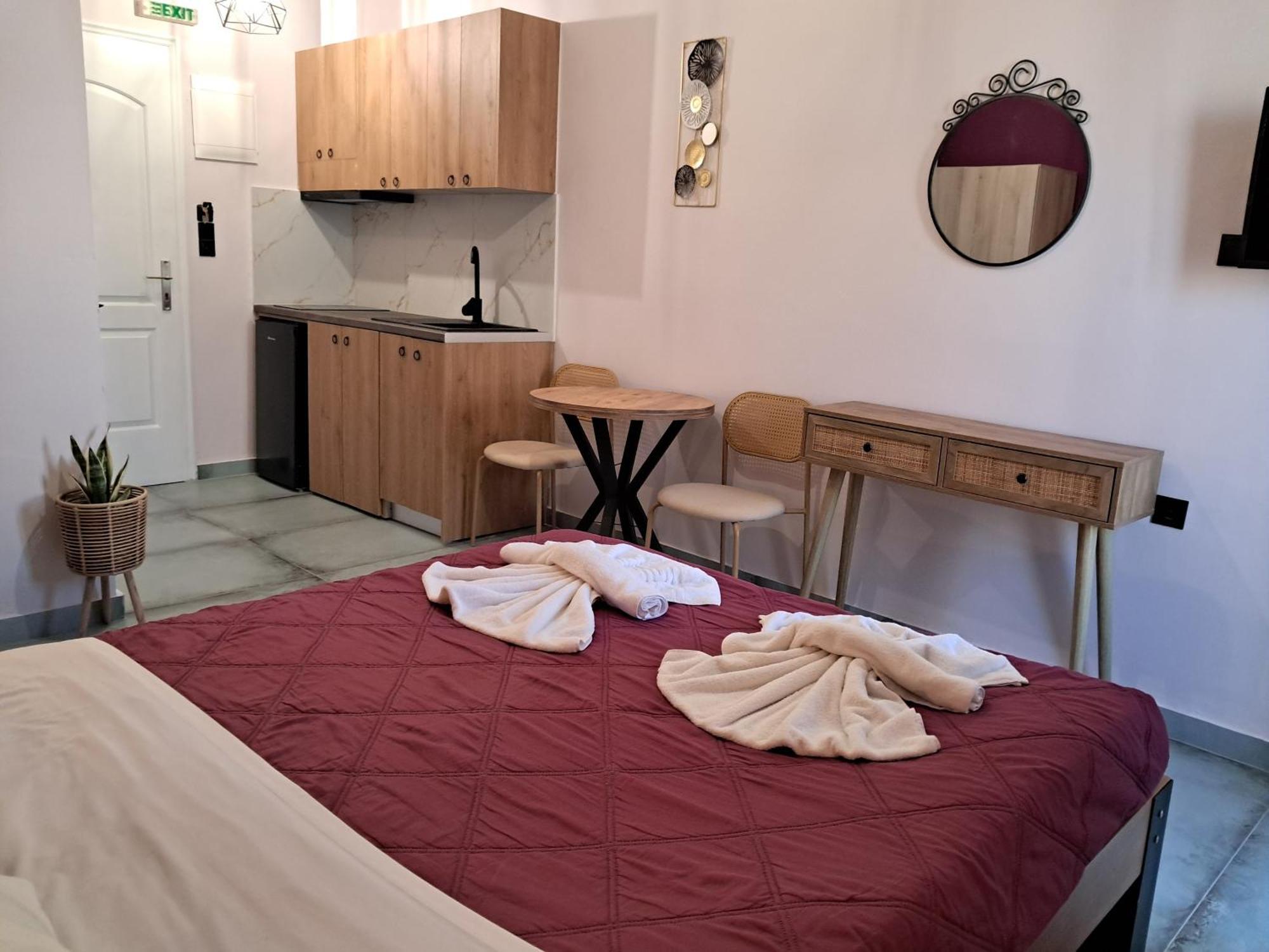 Poppy Beloni Aparthotel Chania  Ngoại thất bức ảnh